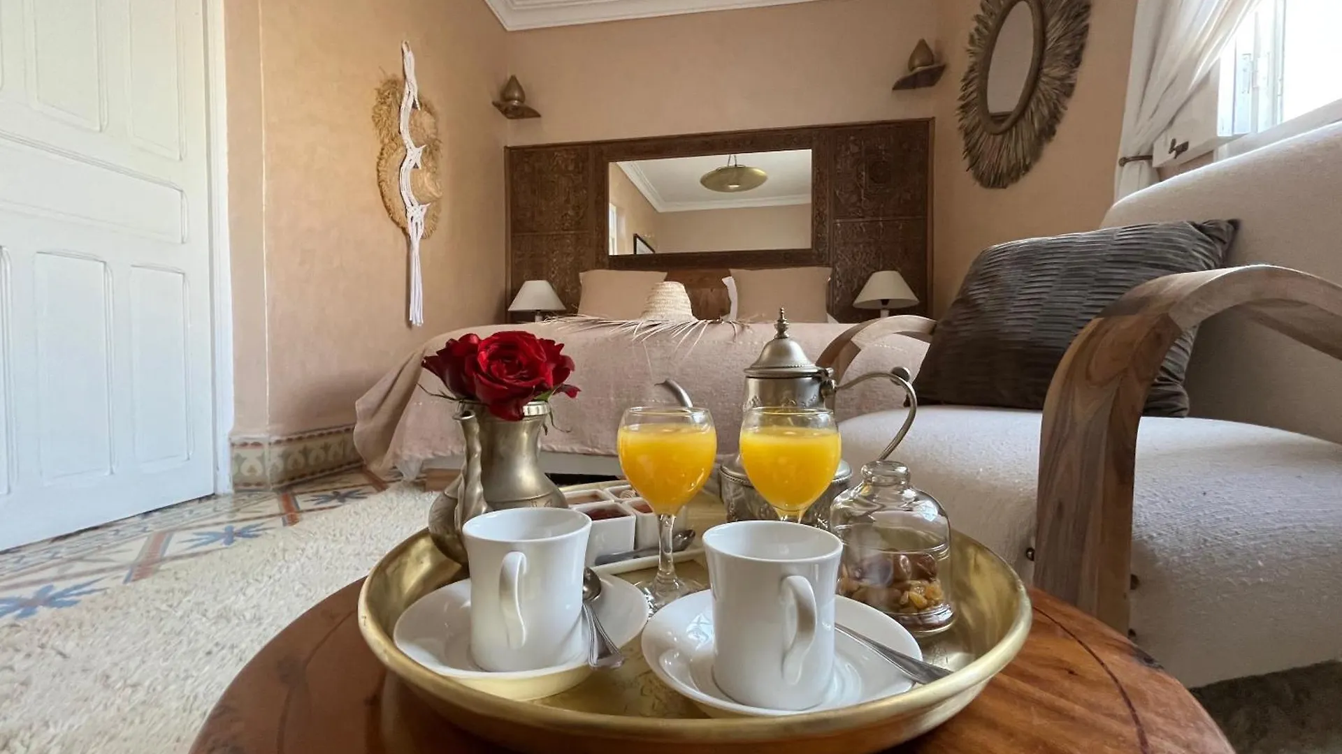 ***  Riad Malaika Esauira Marruecos
